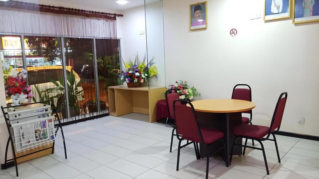 斯里帕卡萨酒店 亞庇 外观 照片